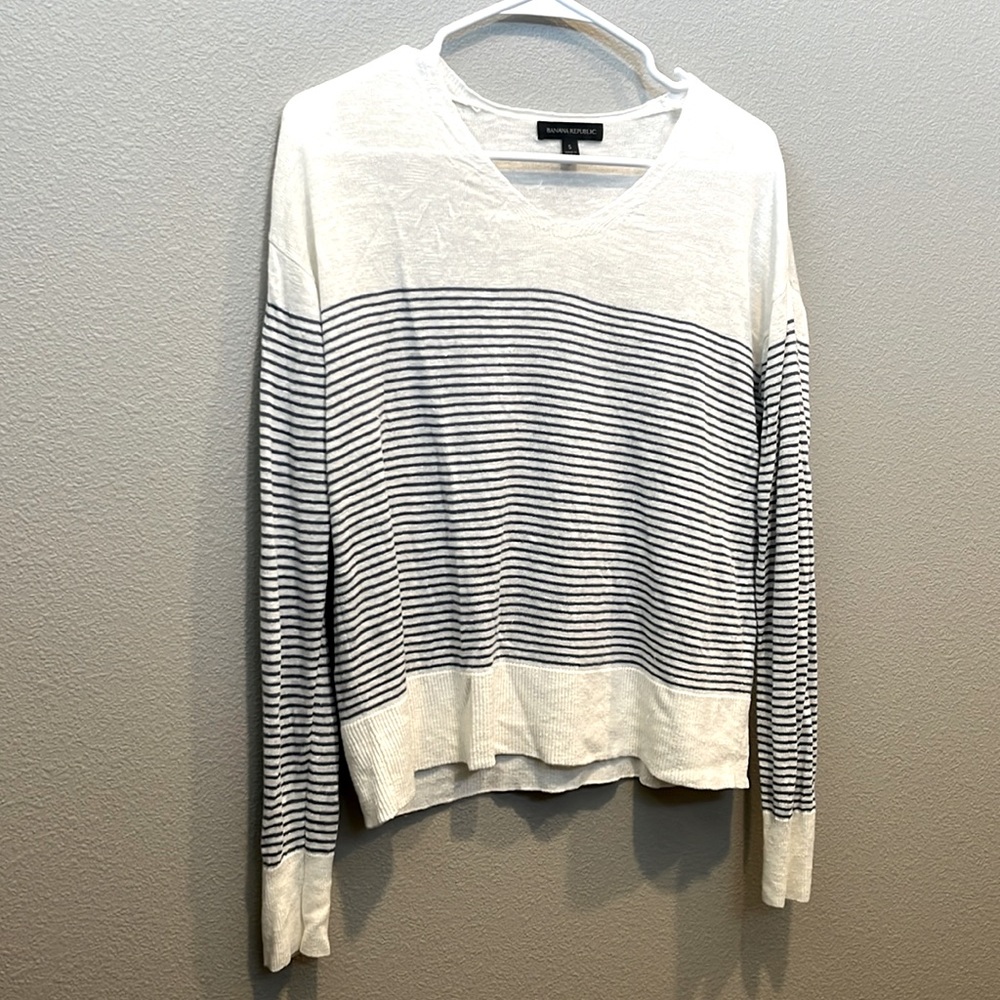 Banana Republic V-Neck Sweater